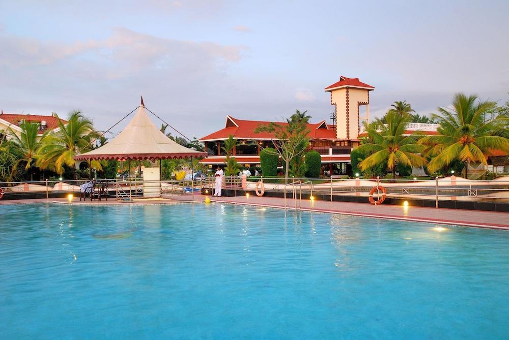 Sterling Lake Palace Alleppey Alappuzha Buitenkant foto
