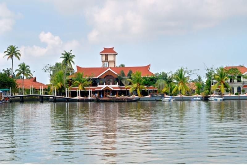 Sterling Lake Palace Alleppey Alappuzha Buitenkant foto