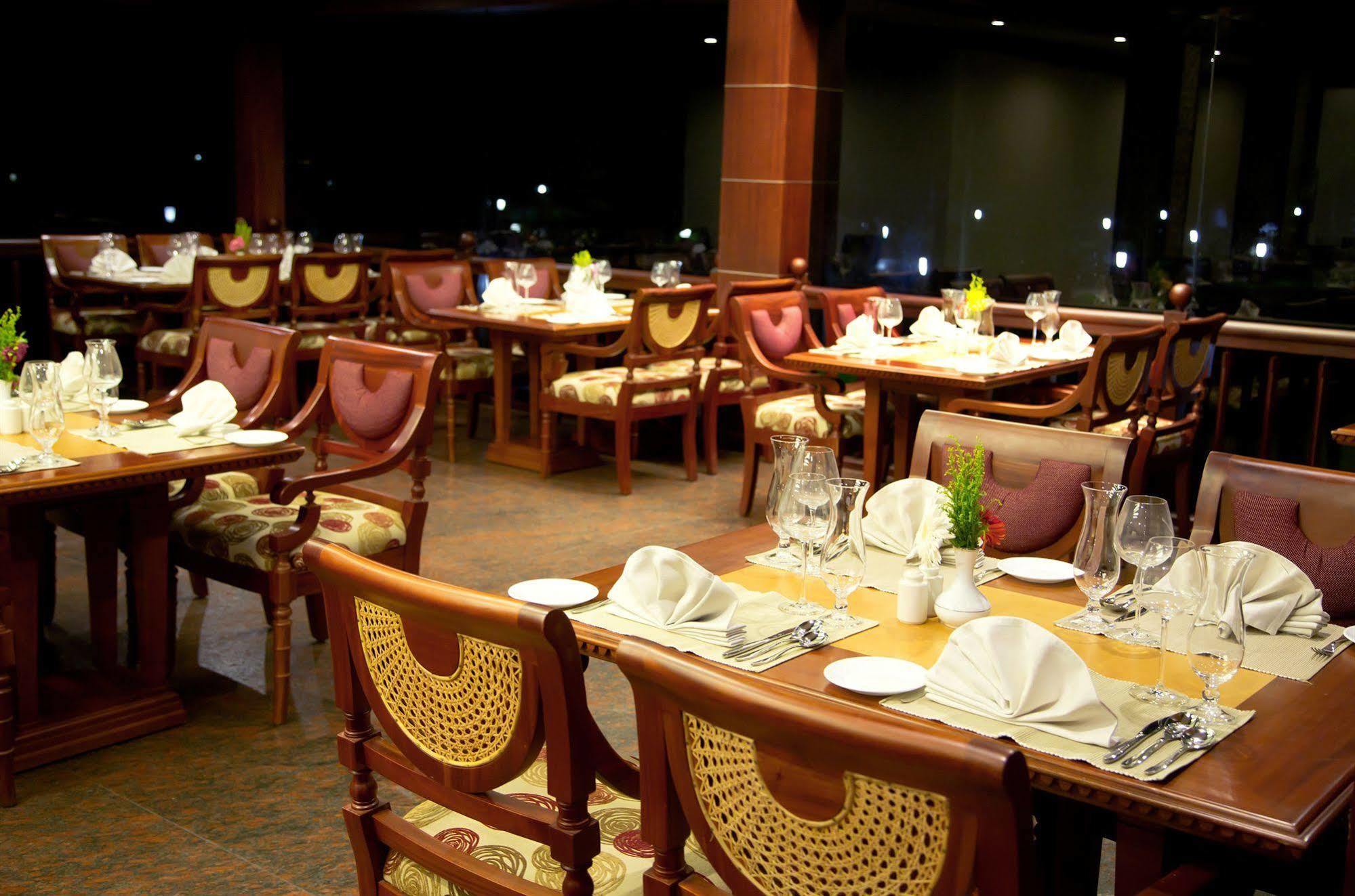 Sterling Lake Palace Alleppey Alappuzha Buitenkant foto